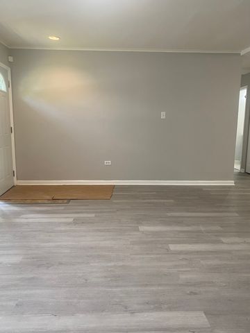 16236 Spaulding Avenue, Markham, IL 60428