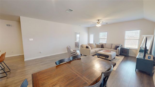 1304 Wrangler Way, Princeton, TX 75407