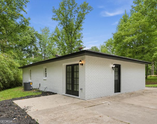 1246 Hightower Road, Hogansville, GA 30230