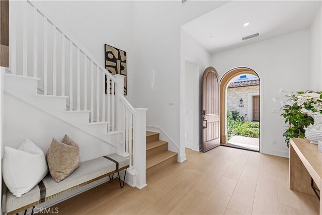 242 Maricopa, Irvine, CA 92618
