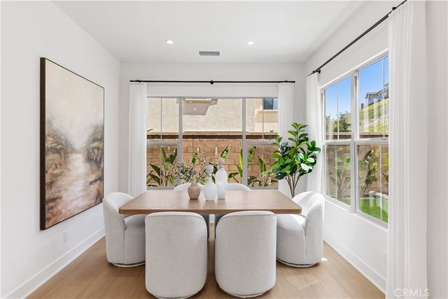 242 Maricopa, Irvine, CA 92618