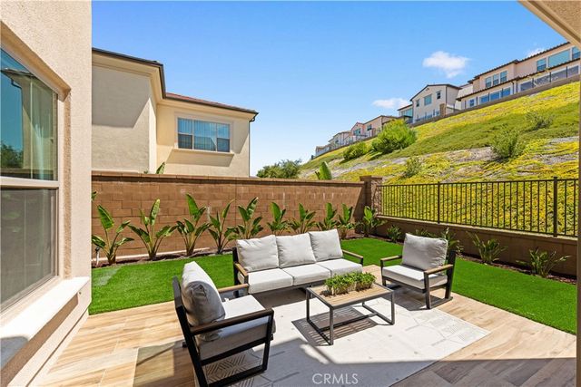 242 Maricopa, Irvine, CA 92618