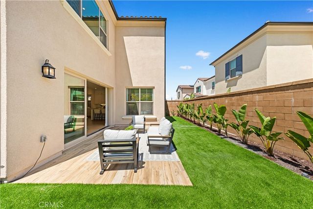 242 Maricopa, Irvine, CA 92618