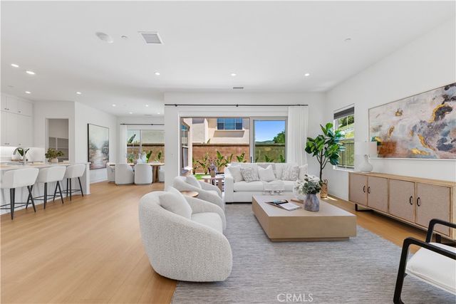 242 Maricopa, Irvine, CA 92618