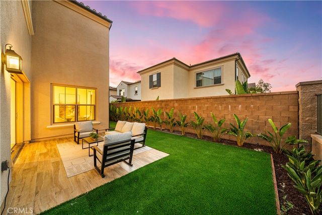 242 Maricopa, Irvine, CA 92618