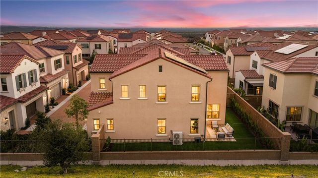 242 Maricopa, Irvine, CA 92618
