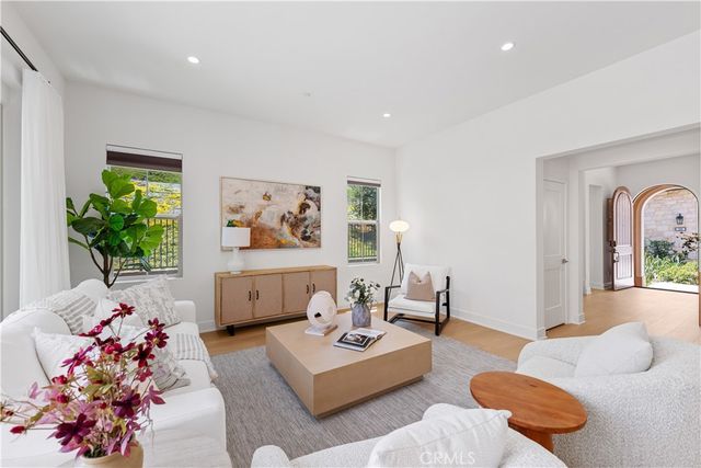 242 Maricopa, Irvine, CA 92618
