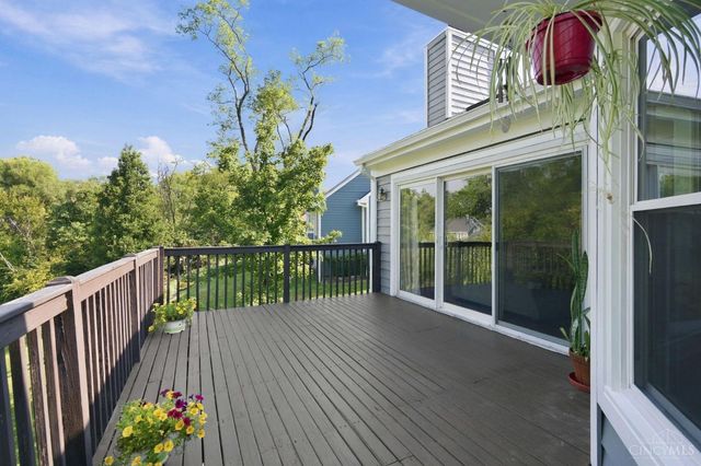 6865 Fox Hill Lane, Madeira, OH 45236