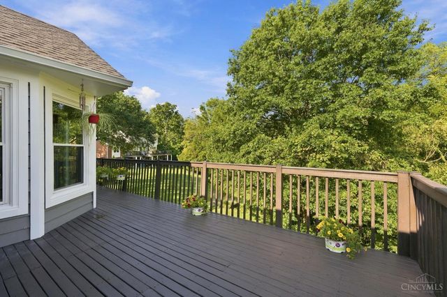 6865 Fox Hill Lane, Madeira, OH 45236