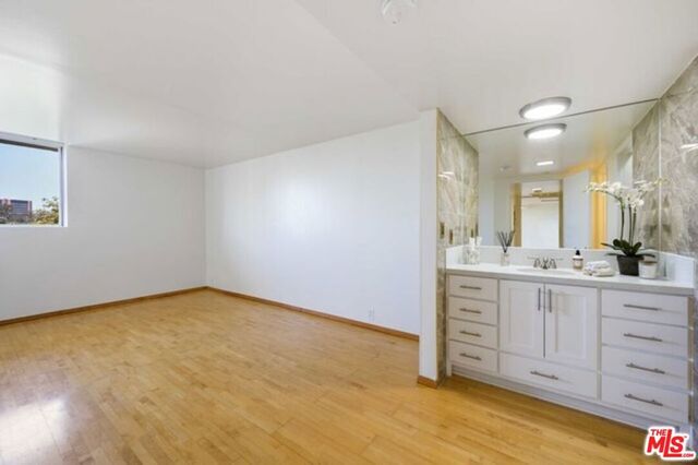 10535 Wilshire Boulevard 1210, Los Angeles, CA 90024