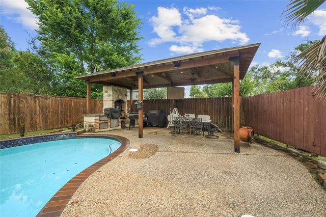 16210 Port O Call Street, Crosby, TX 77532