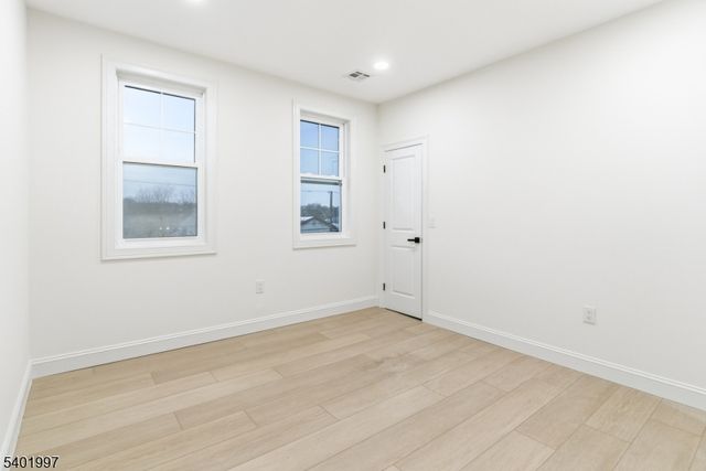 41 Entwistle Ave, Nutley Twp., NJ 07110