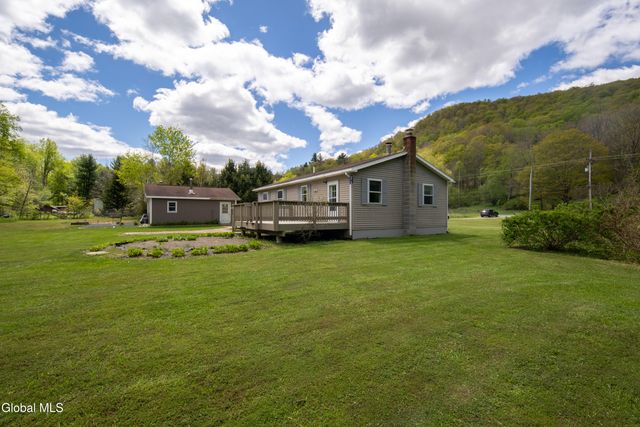 117 Airport Road, Berlin, NY 12022