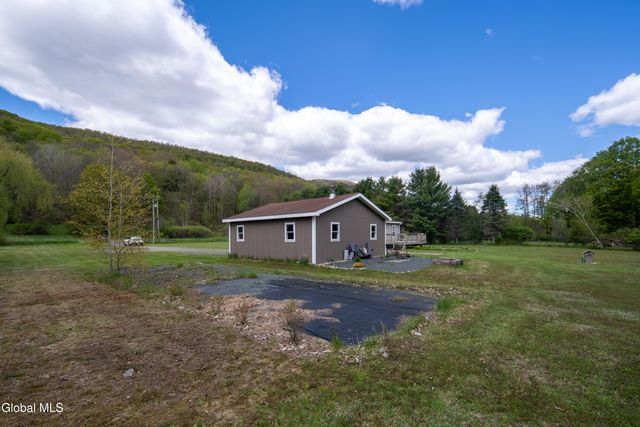 117 Airport Road, Berlin, NY 12022