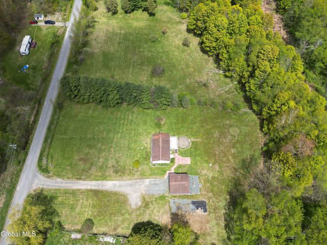 117 Airport Road, Berlin, NY 12022