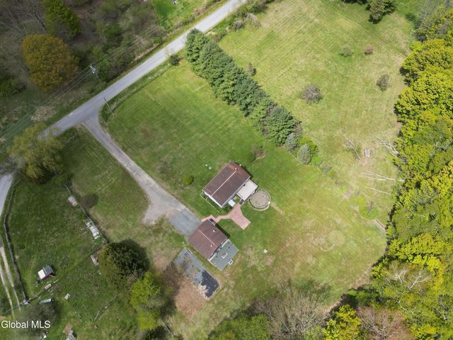 117 Airport Road, Berlin, NY 12022