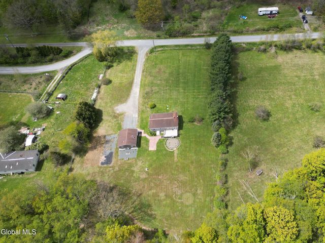 117 Airport Road, Berlin, NY 12022