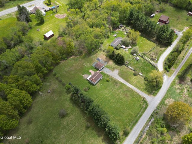 117 Airport Road, Berlin, NY 12022