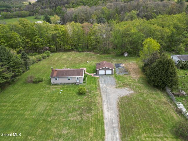 117 Airport Road, Berlin, NY 12022