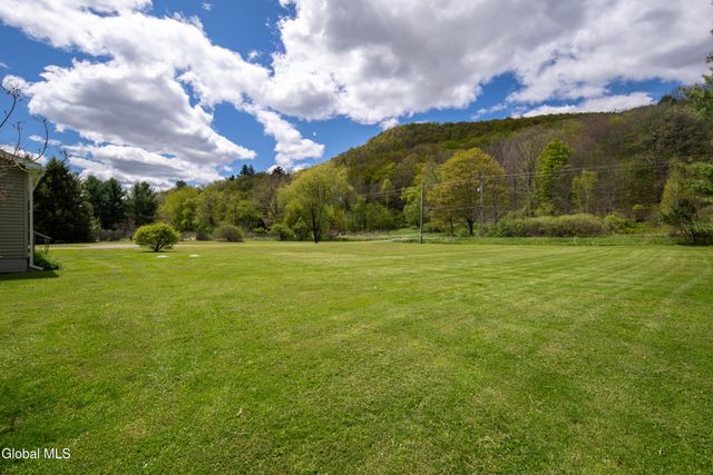 117 Airport Road, Berlin, NY 12022