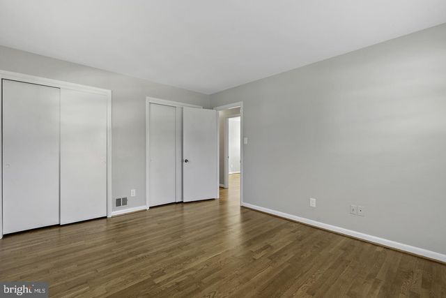 8908 CHARLES AUGUSTINE DR, Alexandria, VA 22308
