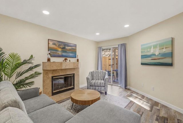 1772 Avenida Segovia, Oceanside, CA 92056