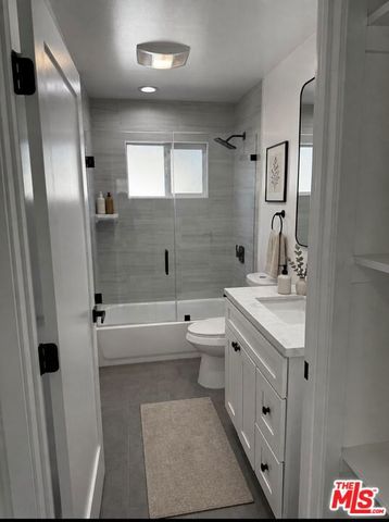 3212 Glenhurst Avenue, Los Angeles, CA 90039