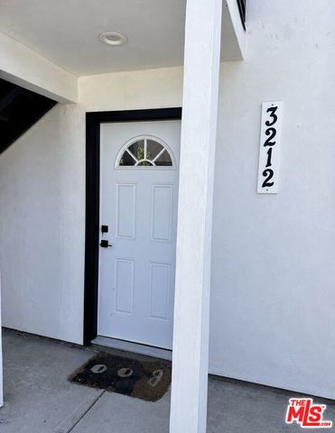 3212 Glenhurst Avenue, Los Angeles, CA 90039