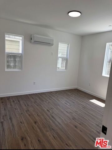 3212 Glenhurst Avenue, Los Angeles, CA 90039