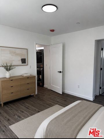3212 Glenhurst Avenue, Los Angeles, CA 90039