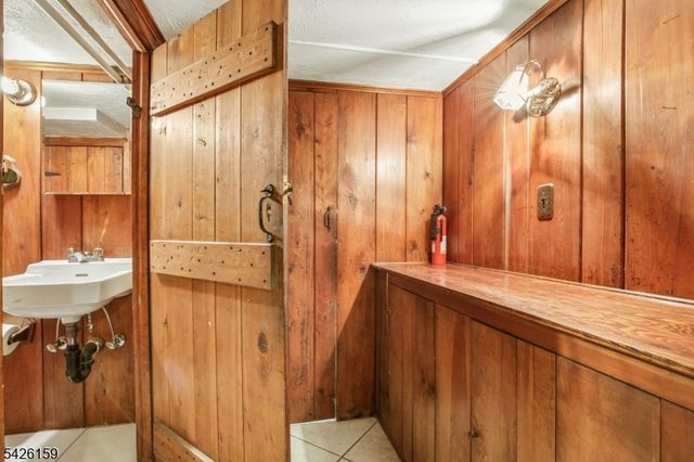 4 Indian Spring Rd, Cranford Twp., NJ 07016