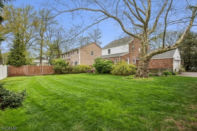 4 Indian Spring Rd, Cranford Twp., NJ 07016