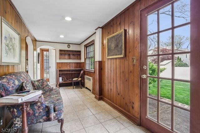 4 Indian Spring Rd, Cranford Twp., NJ 07016