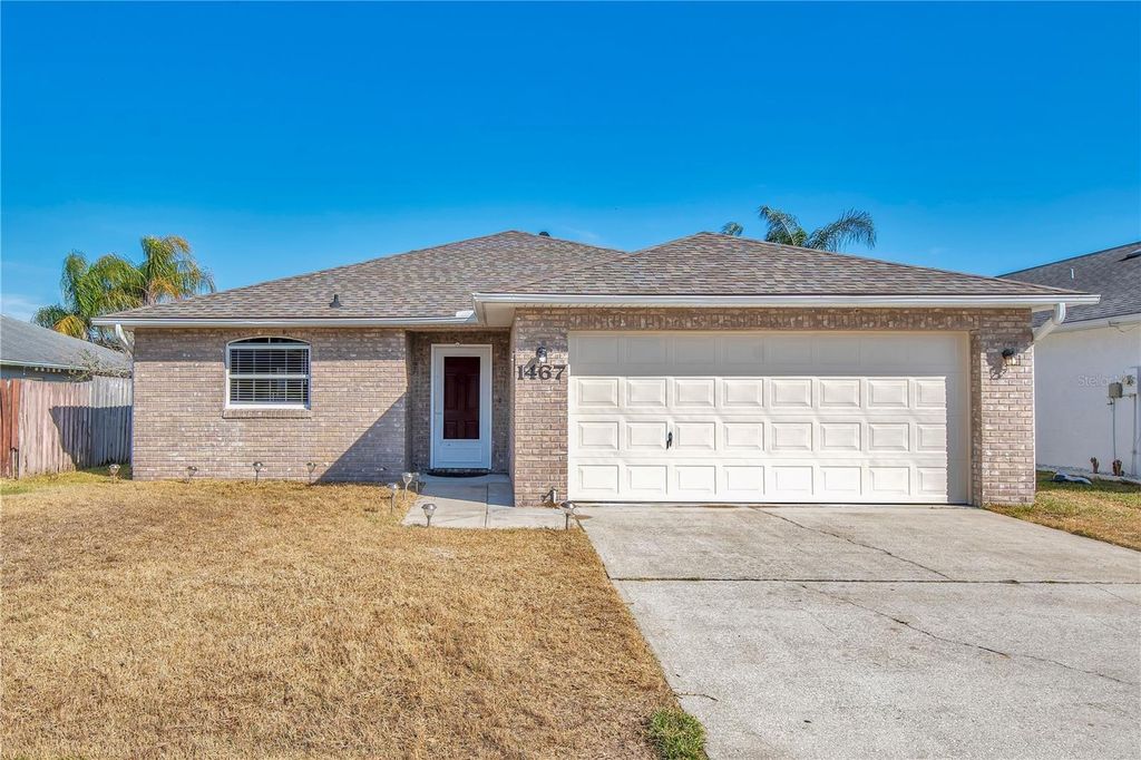 Image 2 of property listing at 1467 BAY GROVE DRIVE, Port Orange, FL 32129