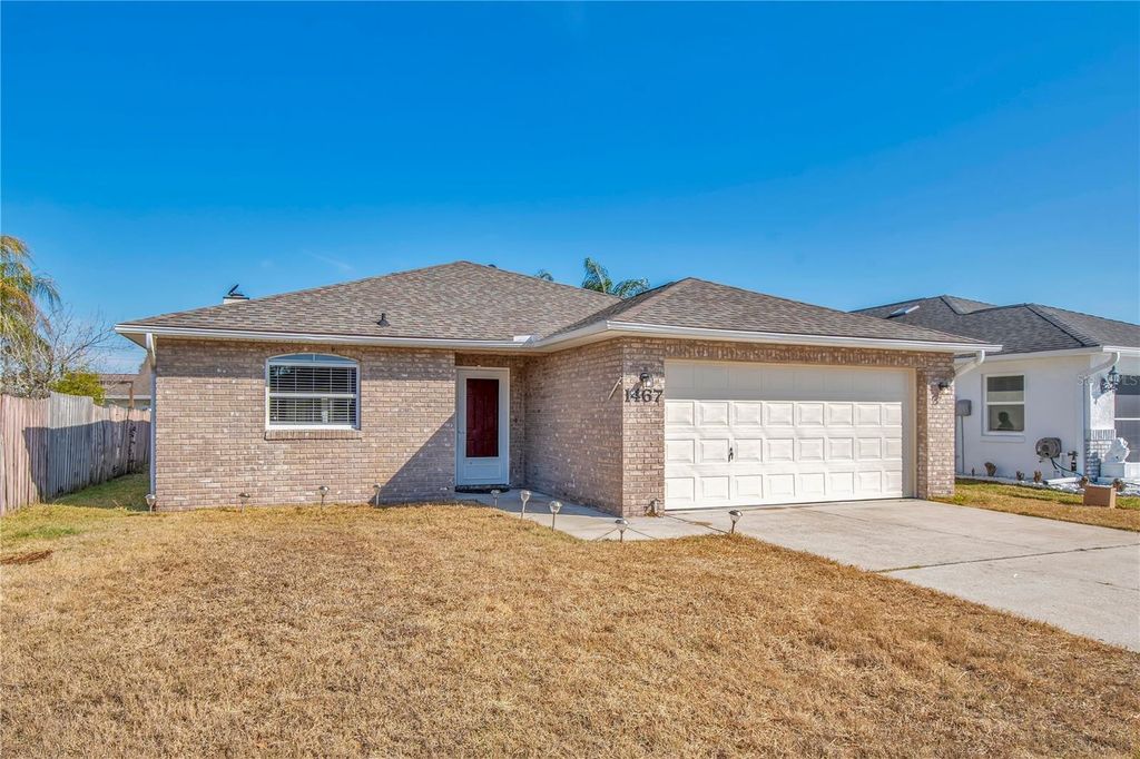 Image 4 of property listing at 1467 BAY GROVE DRIVE, Port Orange, FL 32129