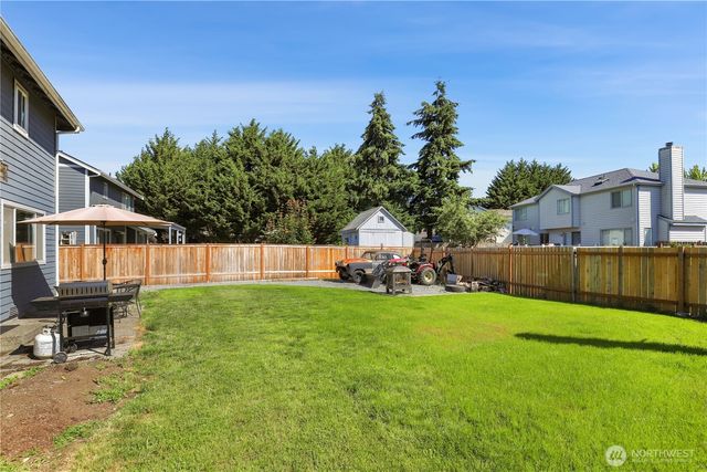 21505 42nd Avenue E, Spanaway, WA 98387