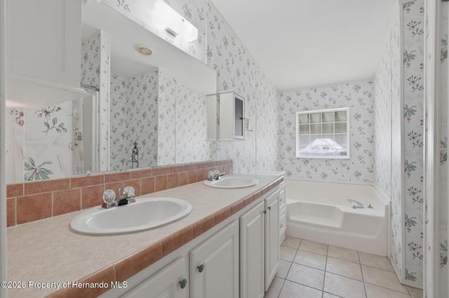 82221 F Street #221, Pinellas Park, FL 33781