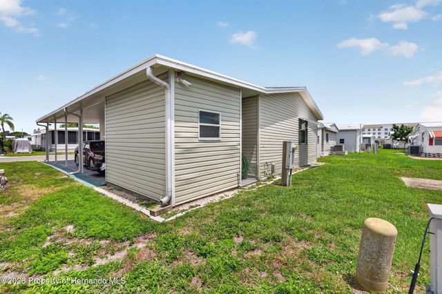 82221 F Street #221, Pinellas Park, FL 33781