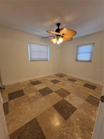 218 LEWIS BOULEVARD SE, St Petersburg, FL 33705