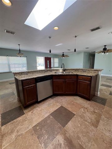 218 LEWIS BOULEVARD SE, St Petersburg, FL 33705