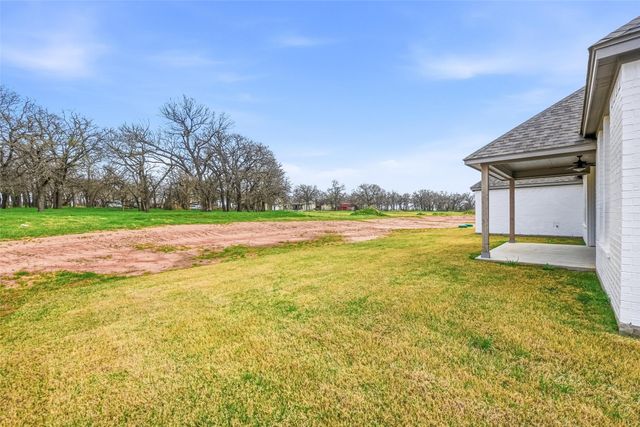 1005 Ronnie Court, Springtown, TX 76082