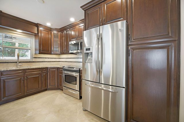 9485 Baritone Court, Boca Raton, FL 33496