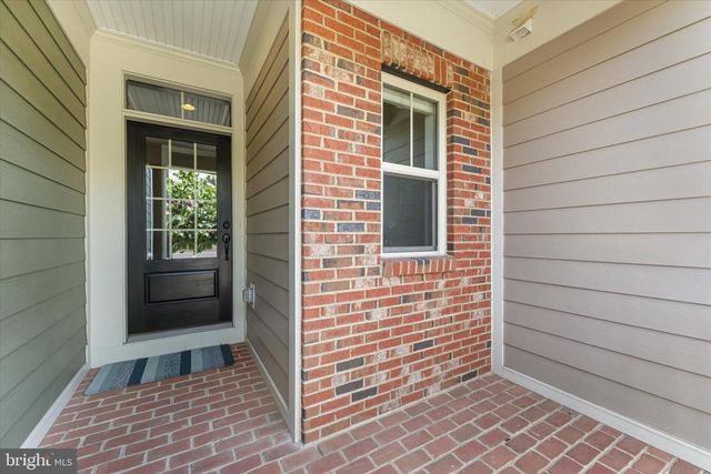 44237 SILVERPALM GROVE TER, Leesburg, VA 20176