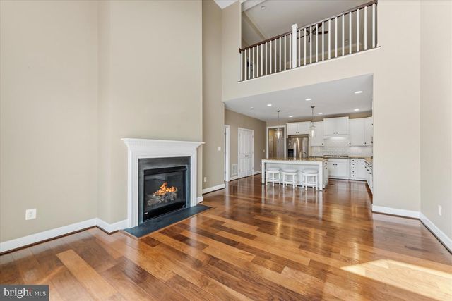 44237 SILVERPALM GROVE TER, Leesburg, VA 20176