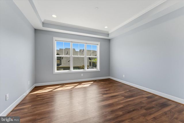 44237 SILVERPALM GROVE TER, Leesburg, VA 20176