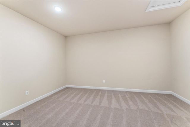 44237 SILVERPALM GROVE TER, Leesburg, VA 20176
