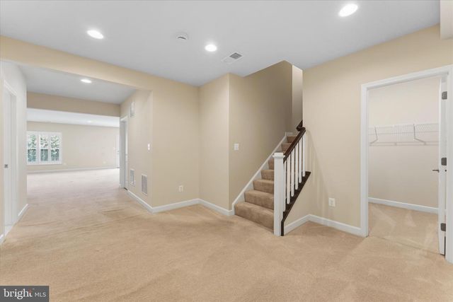 44237 SILVERPALM GROVE TER, Leesburg, VA 20176