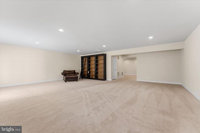 44237 SILVERPALM GROVE TER, Leesburg, VA 20176