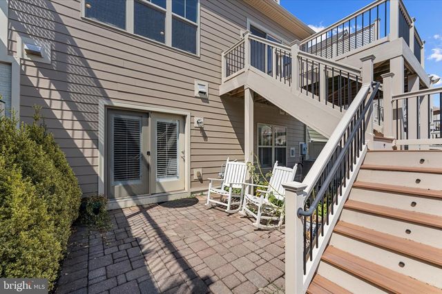 44237 SILVERPALM GROVE TER, Leesburg, VA 20176