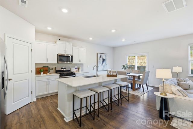 8232 Kennesaw Drive, Gastonia, NC 28056